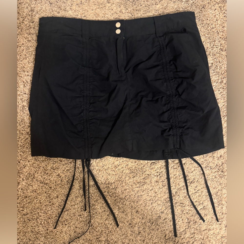 Windsor Skirt - SIZE XL